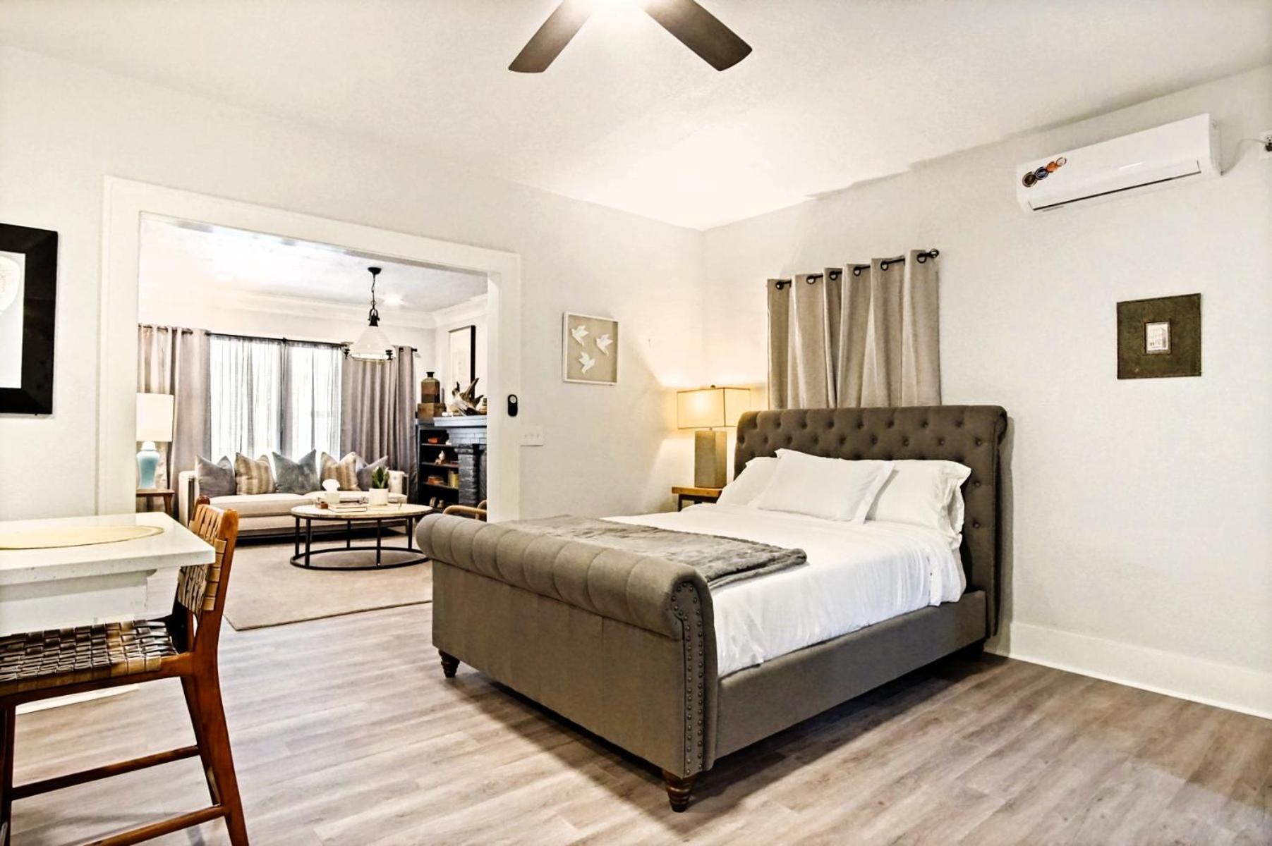 Private In Okc #34a Oklahoma City