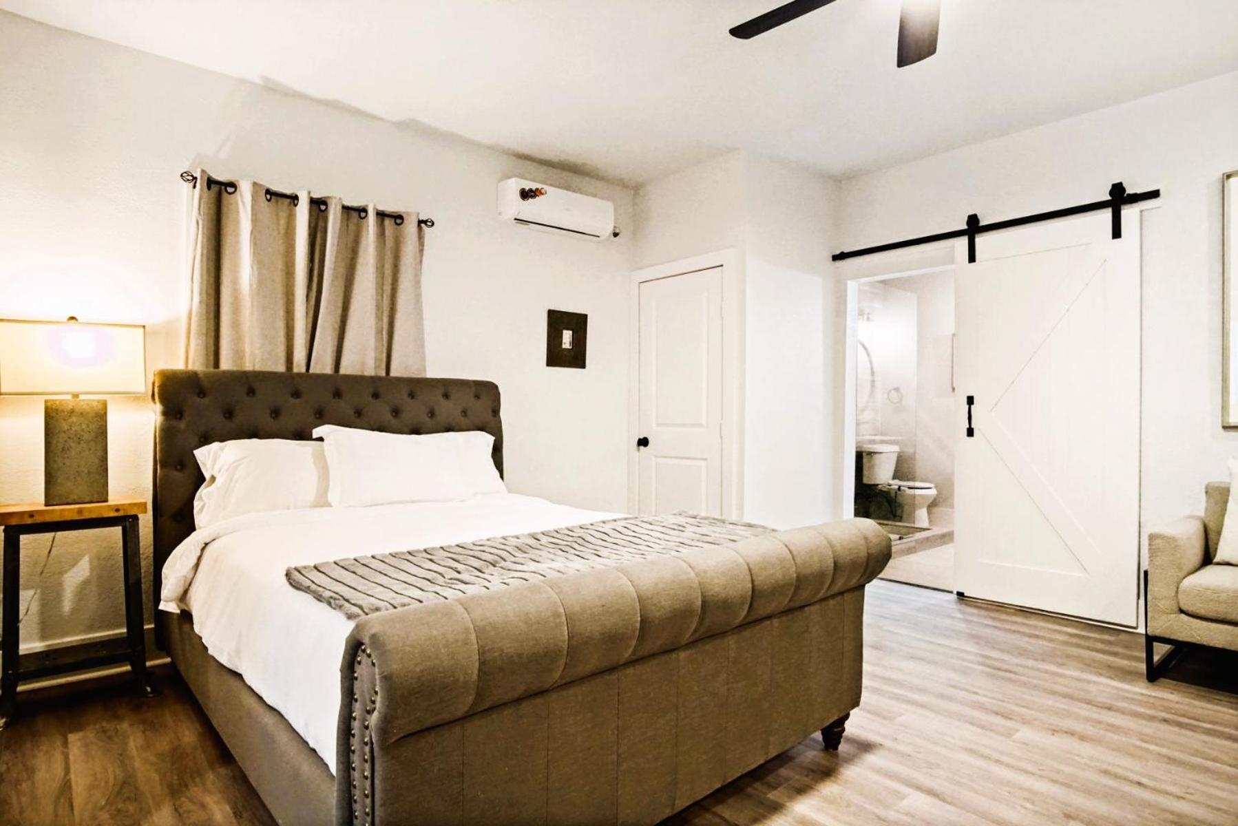 Private In Okc #34a